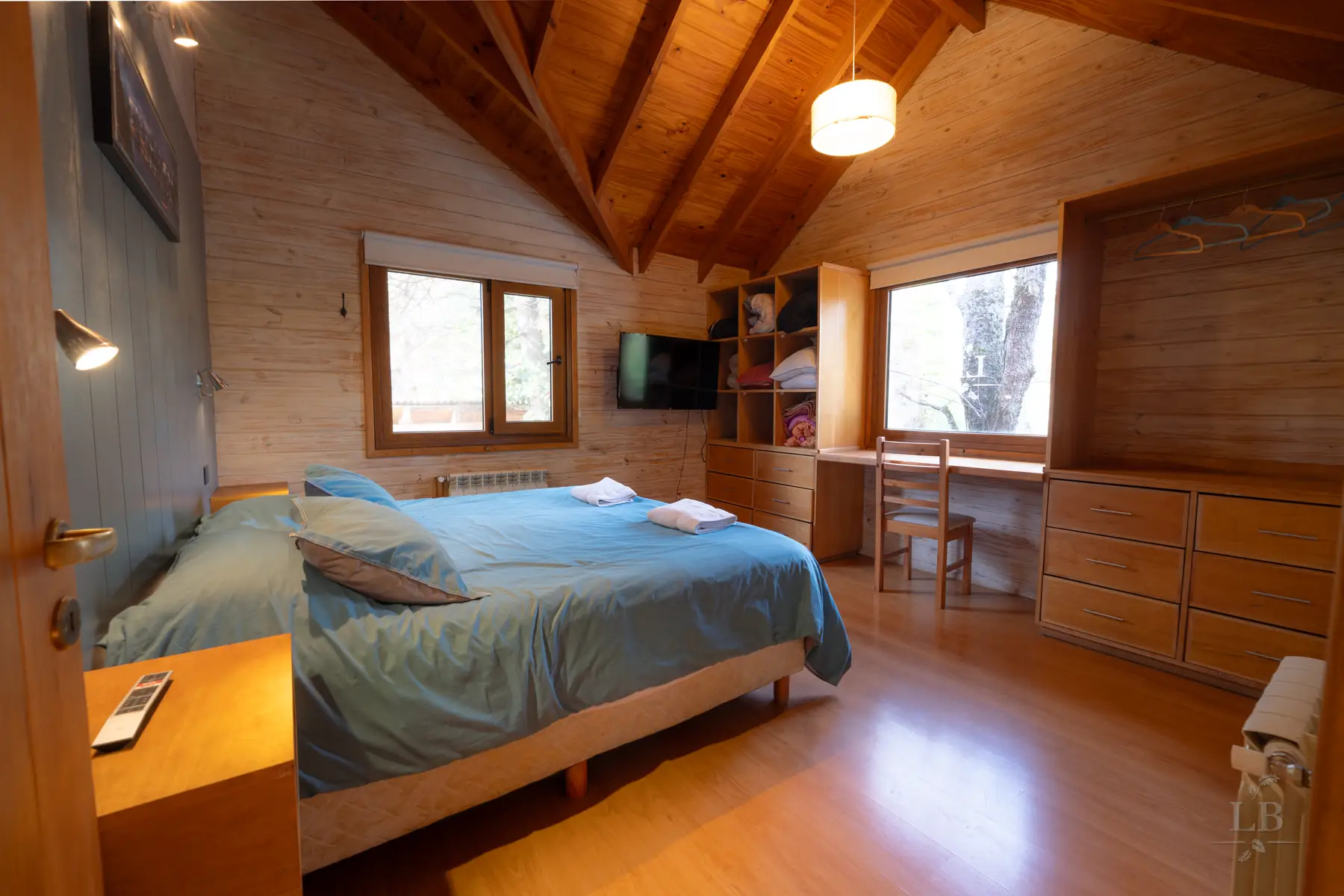 Dormitorio luminoso