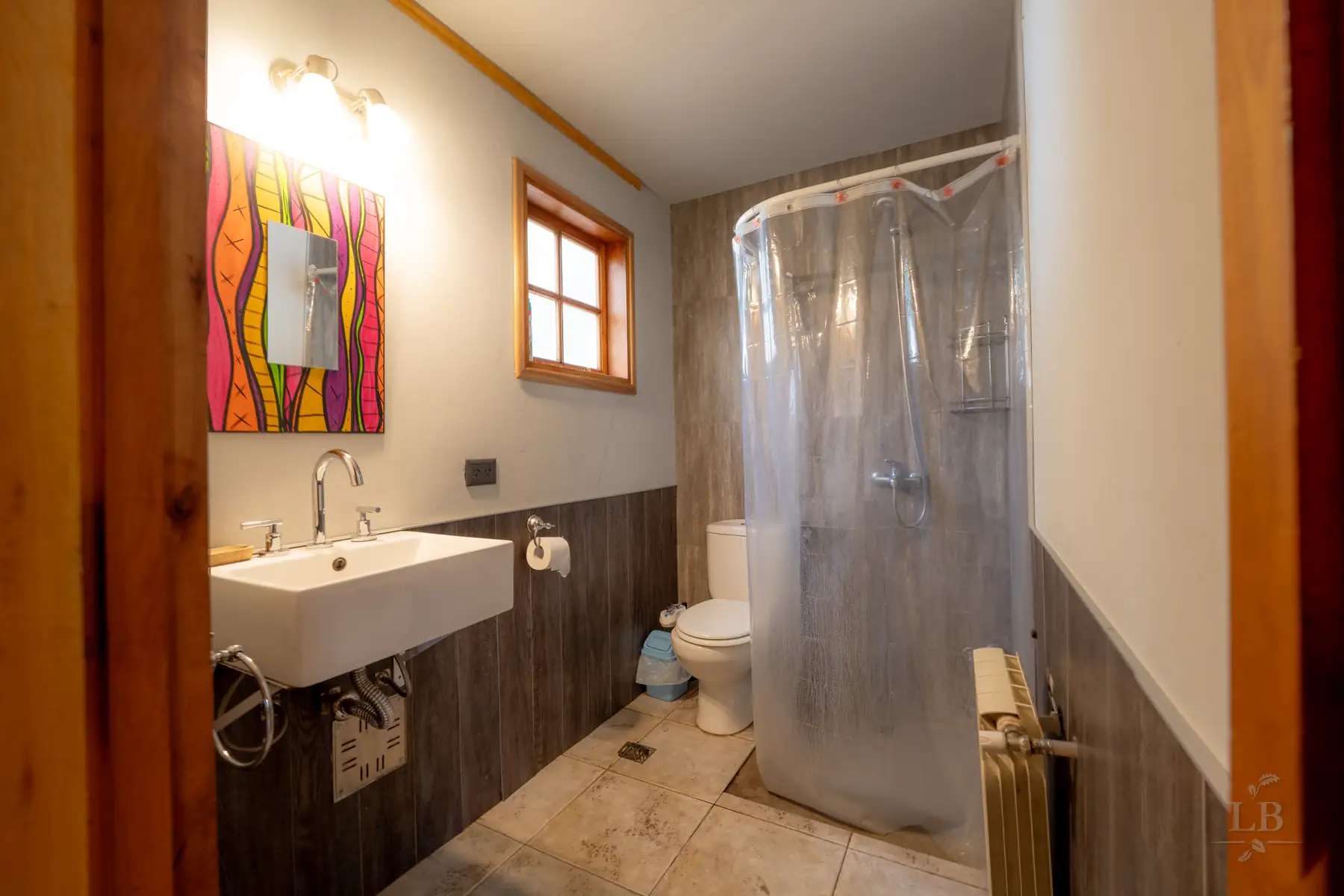 Baño completo con ducha